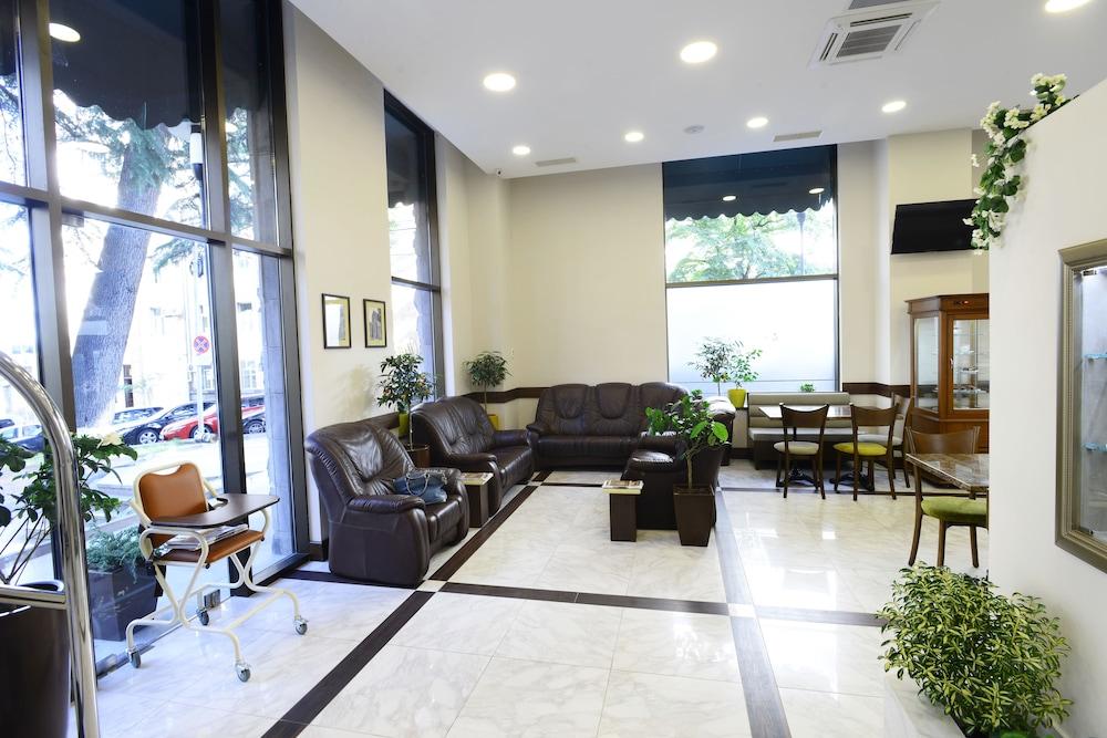 Citrus Hotel Tiflis Exterior foto