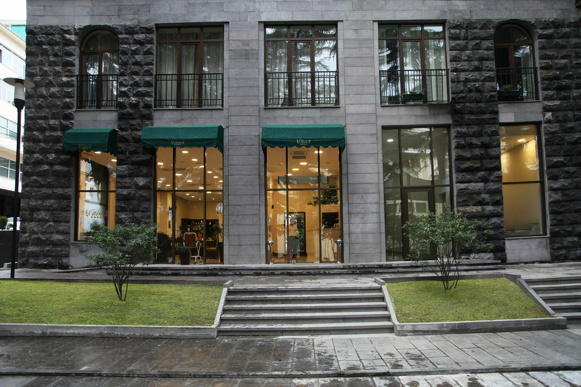 Citrus Hotel Tiflis Exterior foto